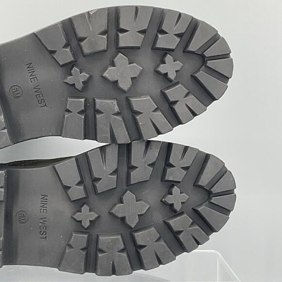 NEW Nine West Women’s Yullon Chelsea Boots Size 5M - Picture 9 of 10